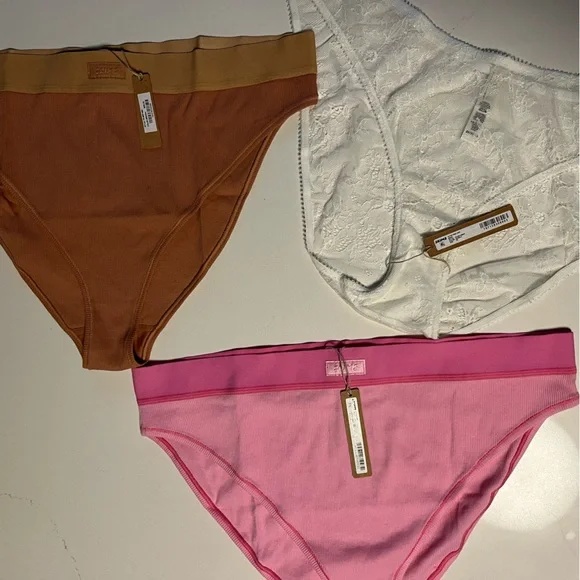 SKIMS Underwear 15 Pack - Picture 2 of 6